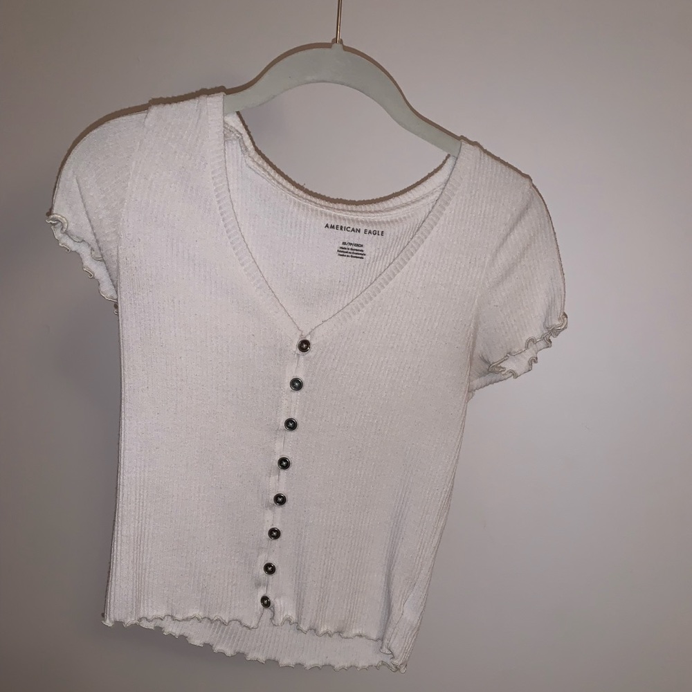 AMERICAN EAGLE WHITE BLOUSE